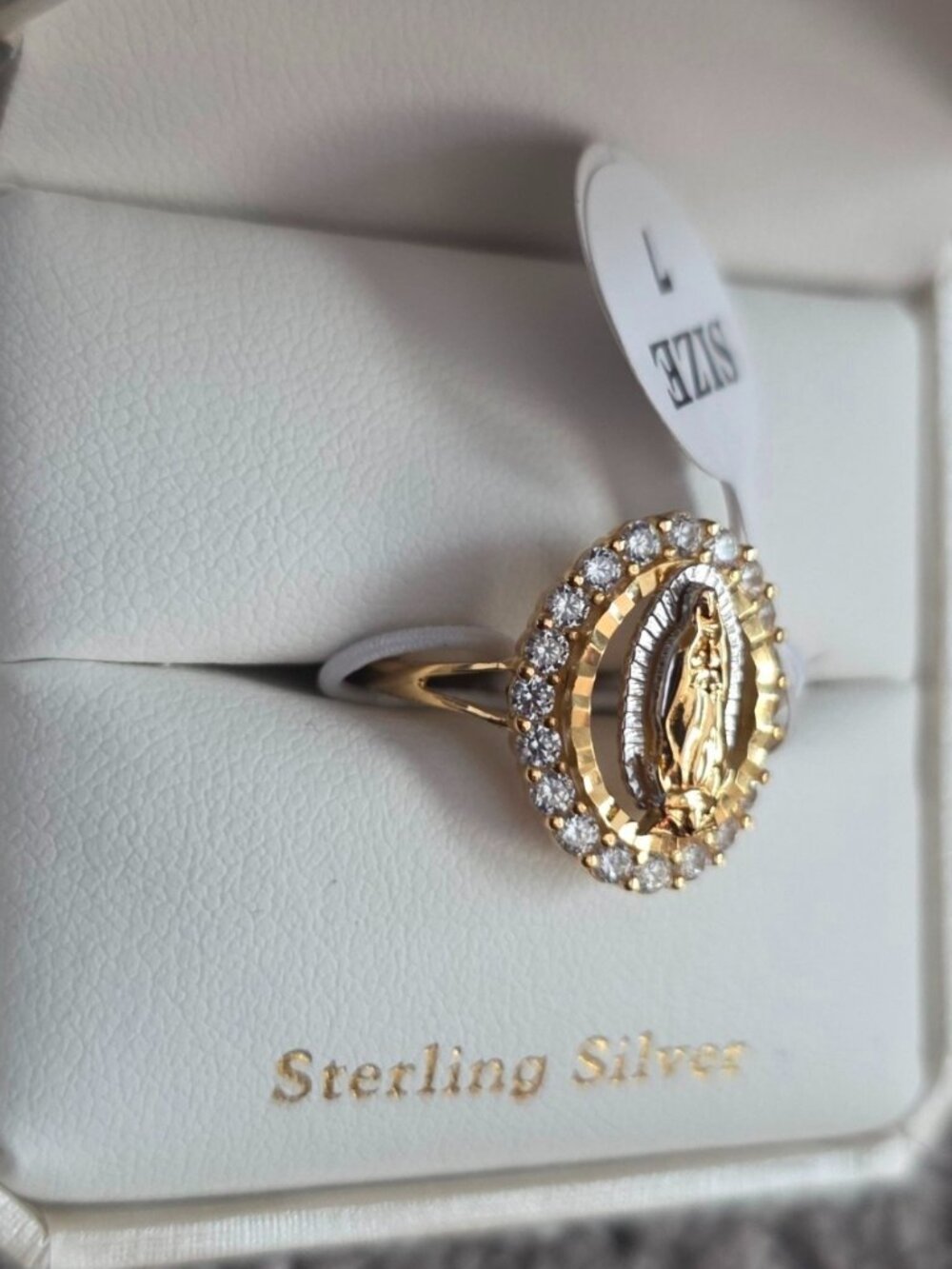 Cynthia White Sterling Silver Virgin Mary Cubic Zirconia Ring Size:7 - Picture 2 of 3